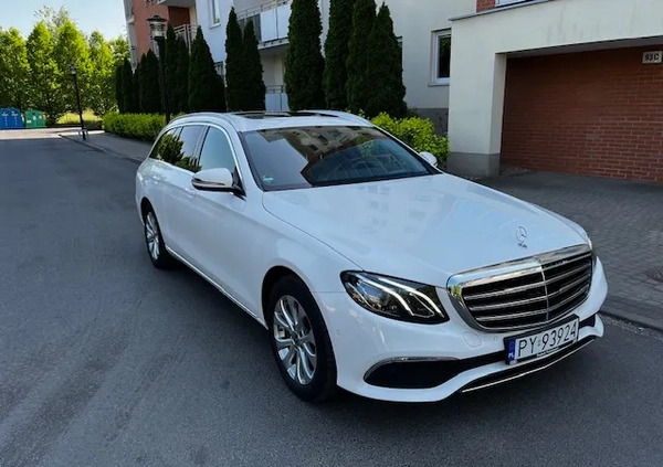 Mercedes-Benz Klasa E cena 94799 przebieg: 161000, rok produkcji 2017 z Kazimierza Wielka małe 232